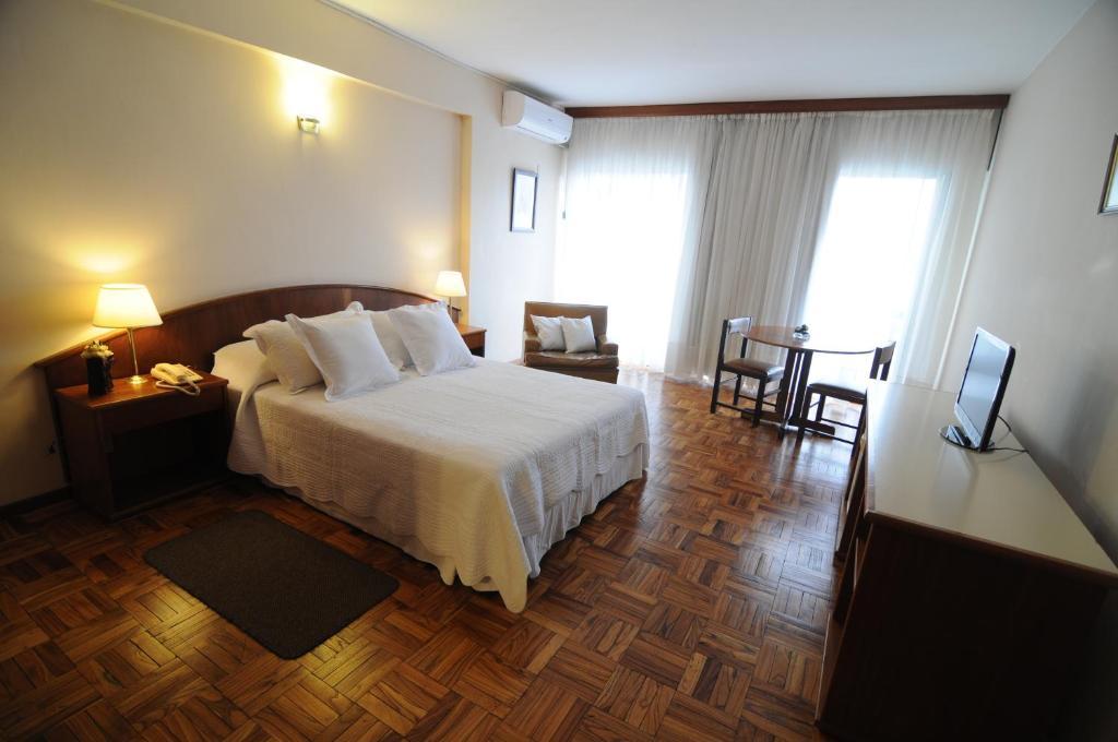 Hotel Los Cedros Salto Ruang foto